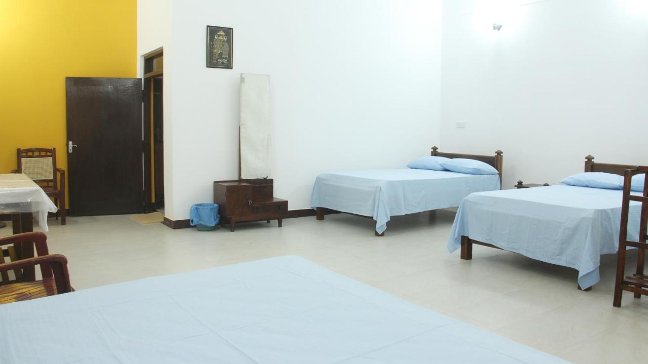 Grand Villa อนุราธปุระ ภายนอก รูปภาพ
